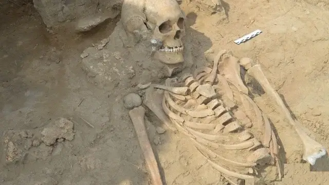 Останки трехметровых людей нашли в Грузии