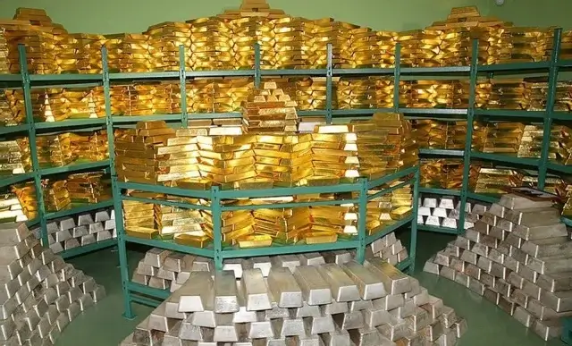 Золотовалютные резервы Беларуси выросли за октябрь