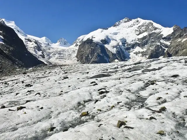 В швейцарских Альпах нашли останки туриста, пропавшего почти 50 лет назад