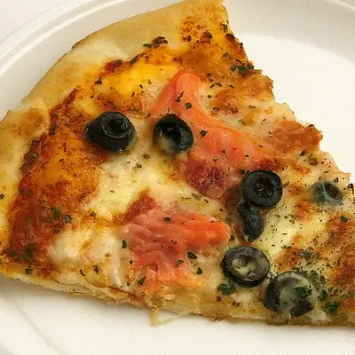 В США убийцу вычислили по куску пиццы, спустя 13 лет