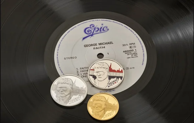 Коллекционные монеты, посвященные Джорджу Майклу, выпустили в Британии
