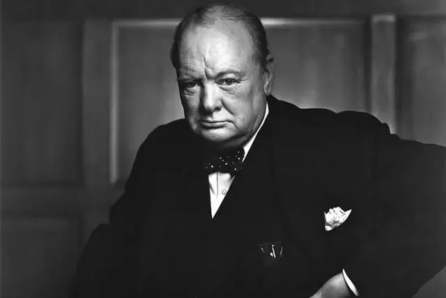 Вставную челюсть Уинстона Черчилля продали почти за 23 тысячи долларов